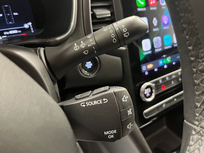 RENAULT MEGANE IV ESTATE 2023 - Photo n°15