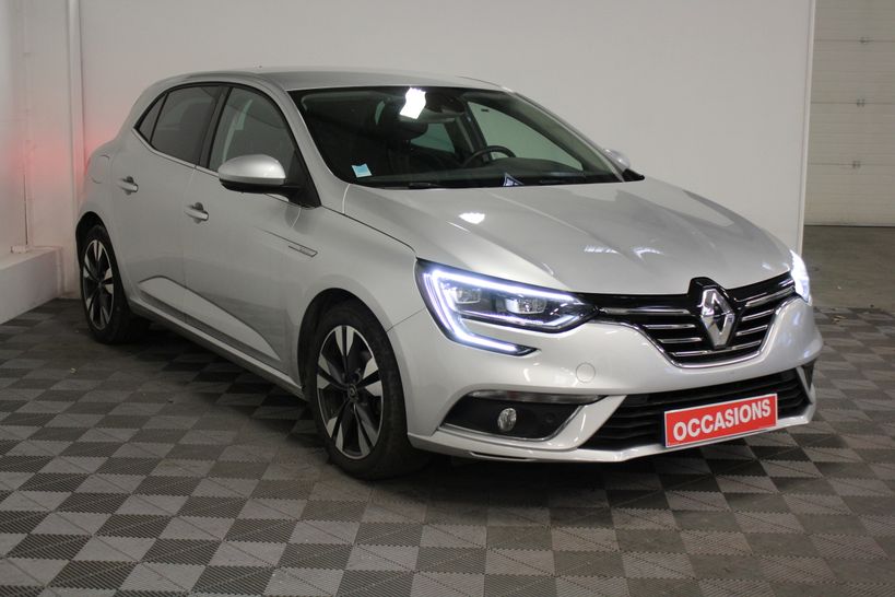RENAULT MEGANE IV BERLINE 2020 - Photo n°3