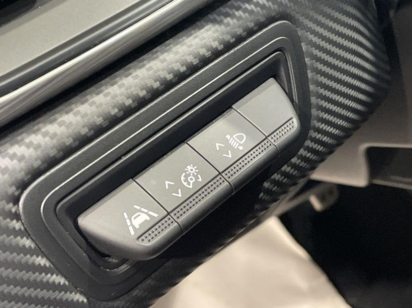 RENAULT CAPTUR 2021 - Photo n°37