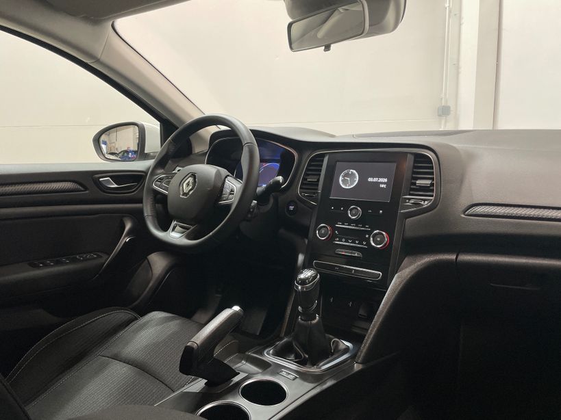 RENAULT MEGANE IV BERLINE BUSINESS 2020 - Photo n°9