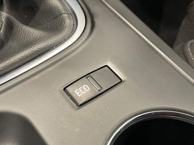 RENAULT MEGANE IV BERLINE 2021 - Photo n°19