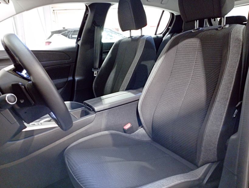 PEUGEOT 308 2024 - Photo n°13
