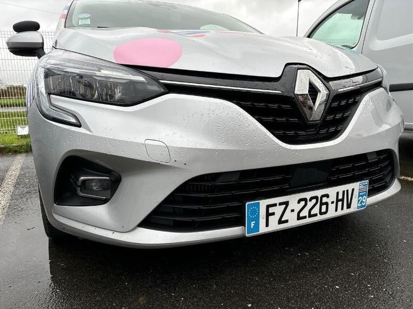 RENAULT CLIO V 2021 - Photo n°2