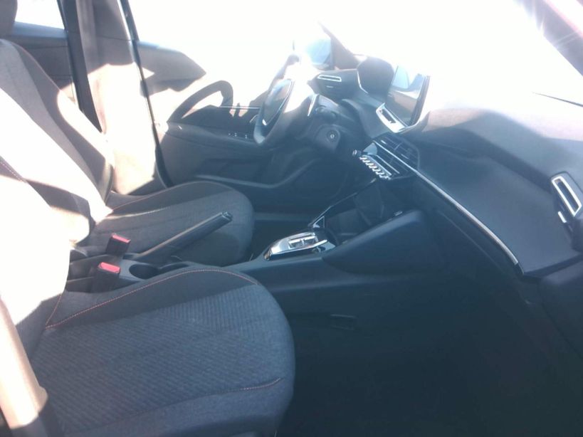 PEUGEOT 2008 2025 - Photo n°3