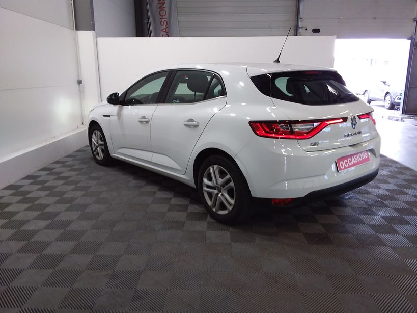 RENAULT MEGANE IV BERLINE BUSINESS 2020 - Photo n°6