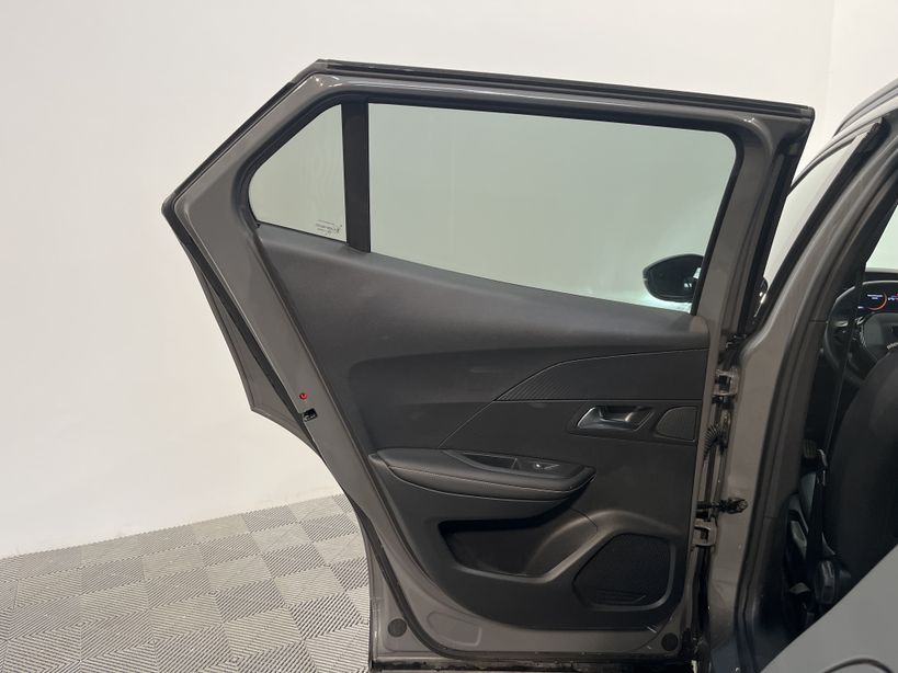 PEUGEOT 2008 2024 - Photo n°38
