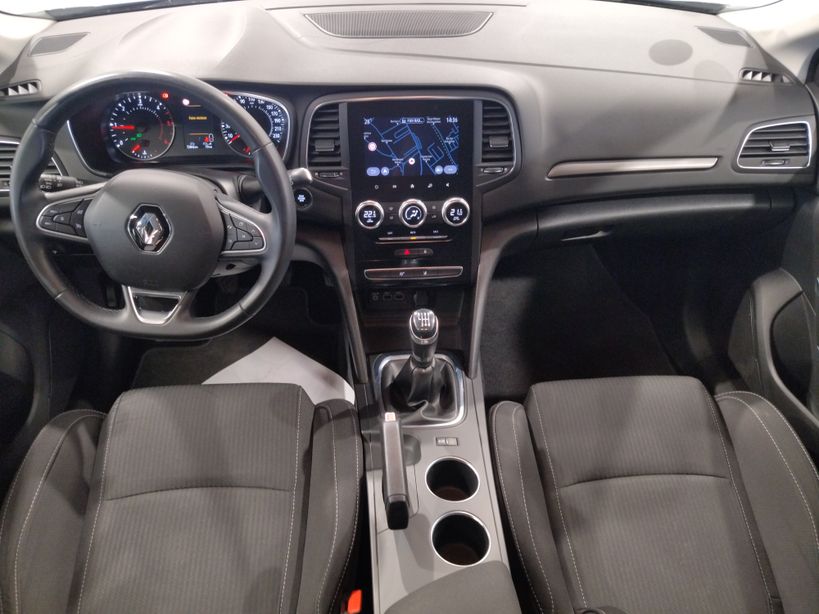 RENAULT MEGANE IV BERLINE 2021 - Photo n°6